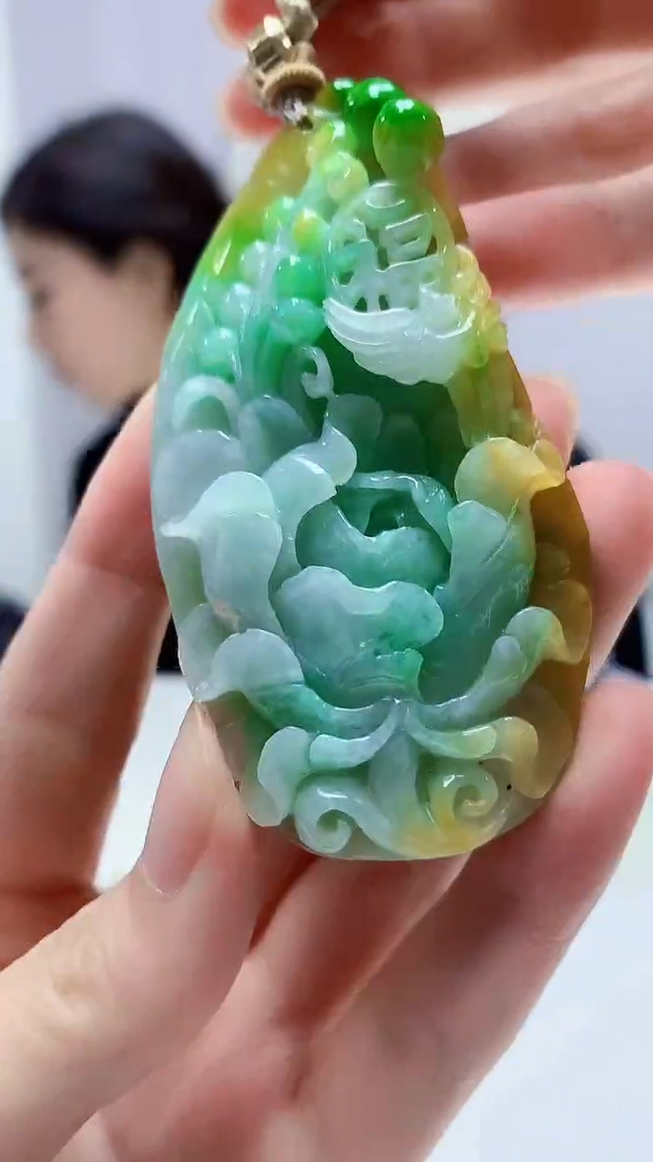【闪购商品】定制翡翠未镶嵌4829zm-毛货挂件