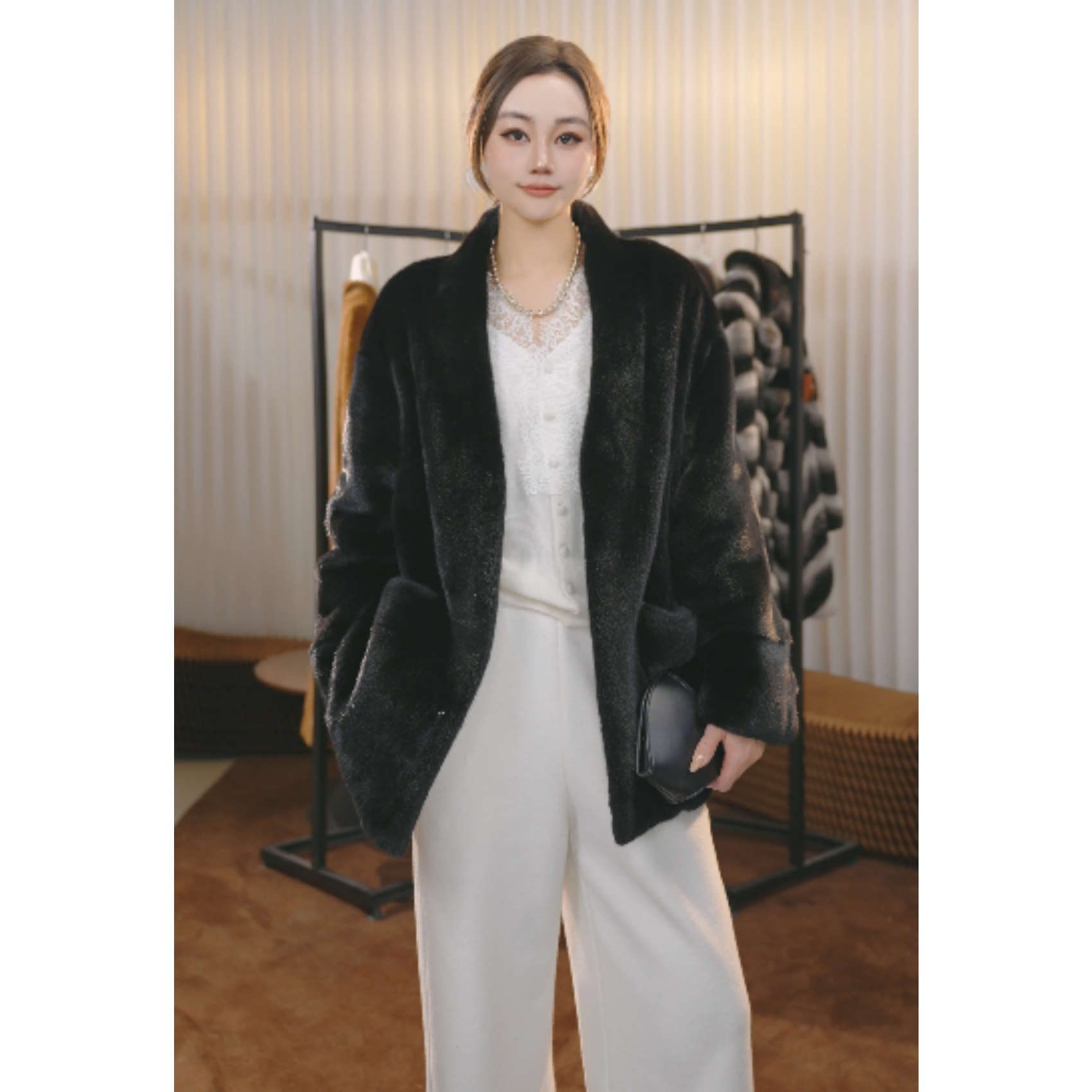 当韵水貂皮草外套女阔版V领2025新款粉色系貂皮大衣休闲慵懒风