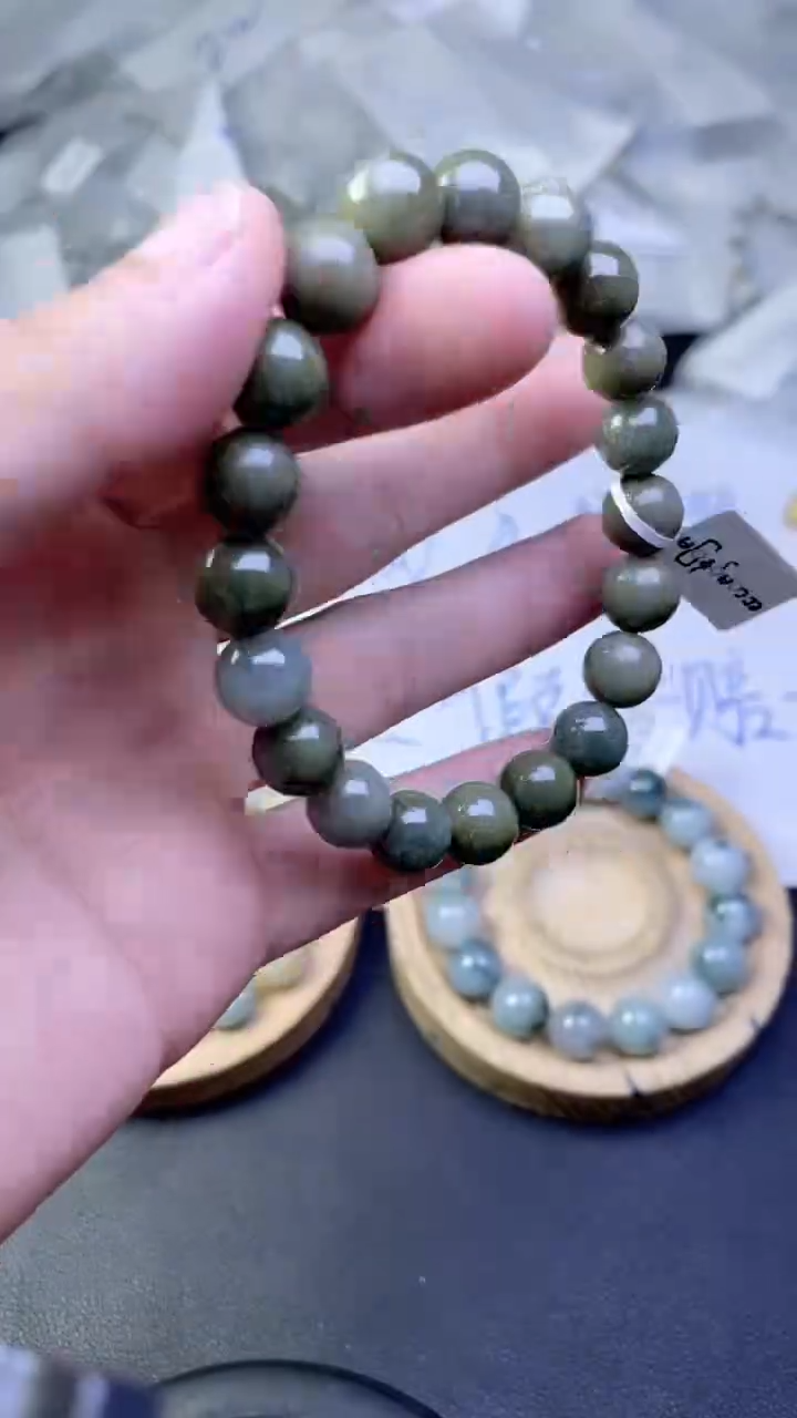 未镶嵌定制翡翠珠串