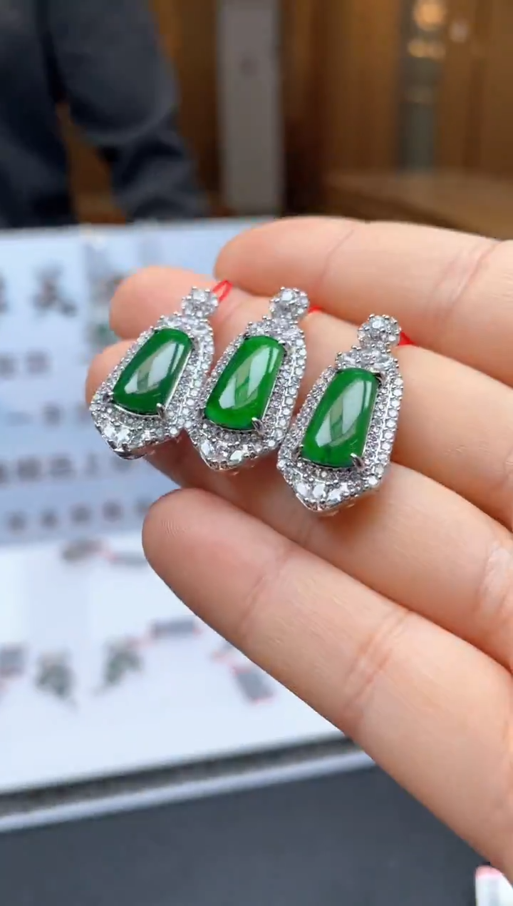 颈饰未镶嵌翡翠多样性发货（只发一件）x19