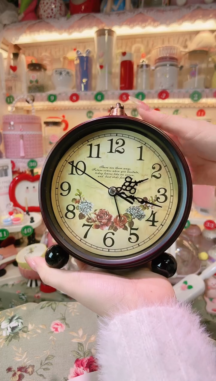 【闪购商品】摆件复古闹钟品质好，发货快，放心拍