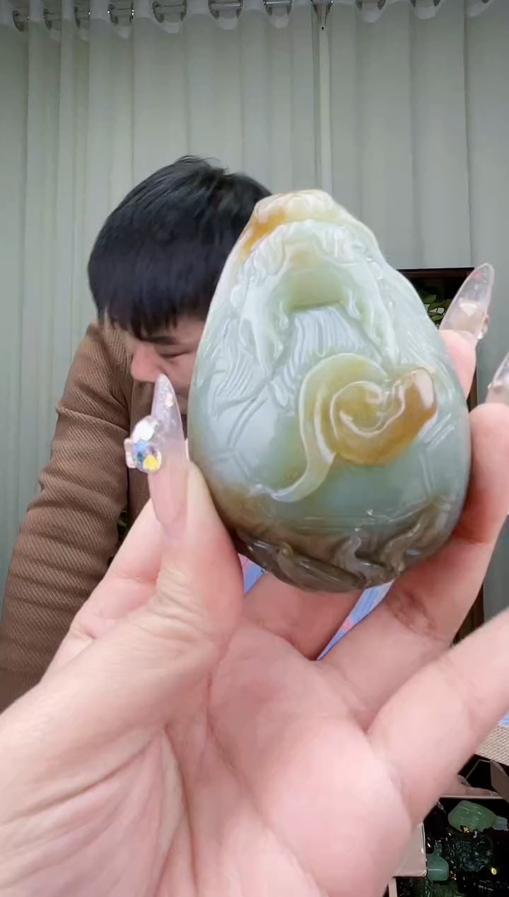 【闪购商品】和田玉挂件未镶嵌拍一发一，多样性发货！