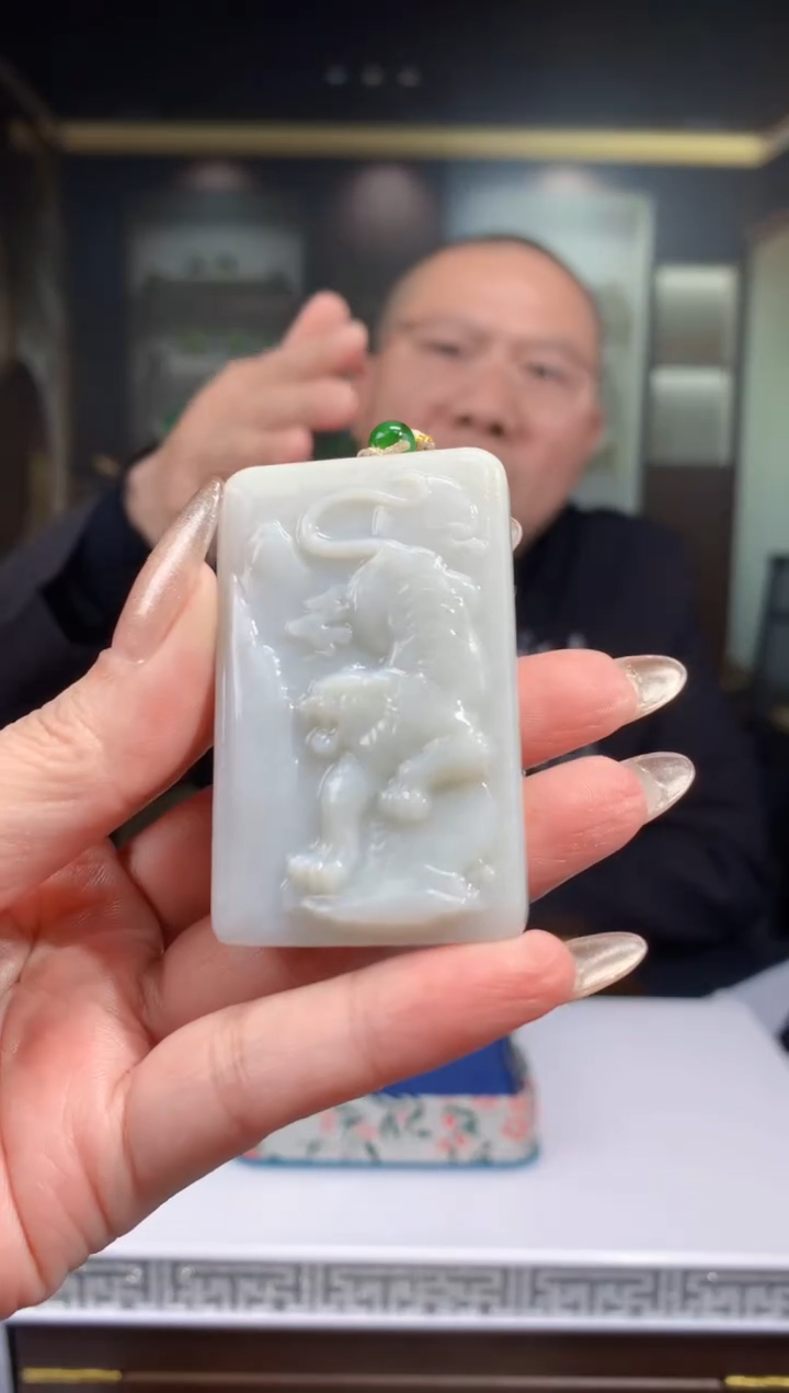 【闪购商品】定制和田玉Boss阳天然和田玉（拍一发一）