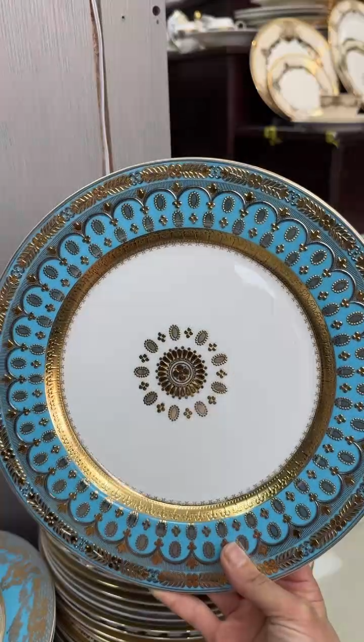 【闪购商品】瓷片10.5寸平盘1个微瑕  福利价