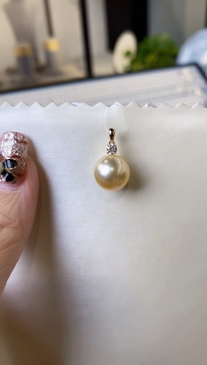 【闪购商品】海水珍珠吊坠(不含链)18K金镶嵌10-11海水珍珠吊坠
