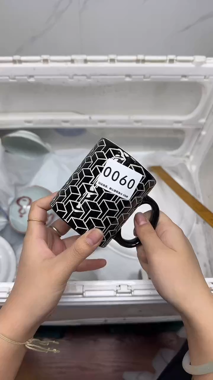 【闪购商品】060回流瓷器，默认微瑕18.8包邮