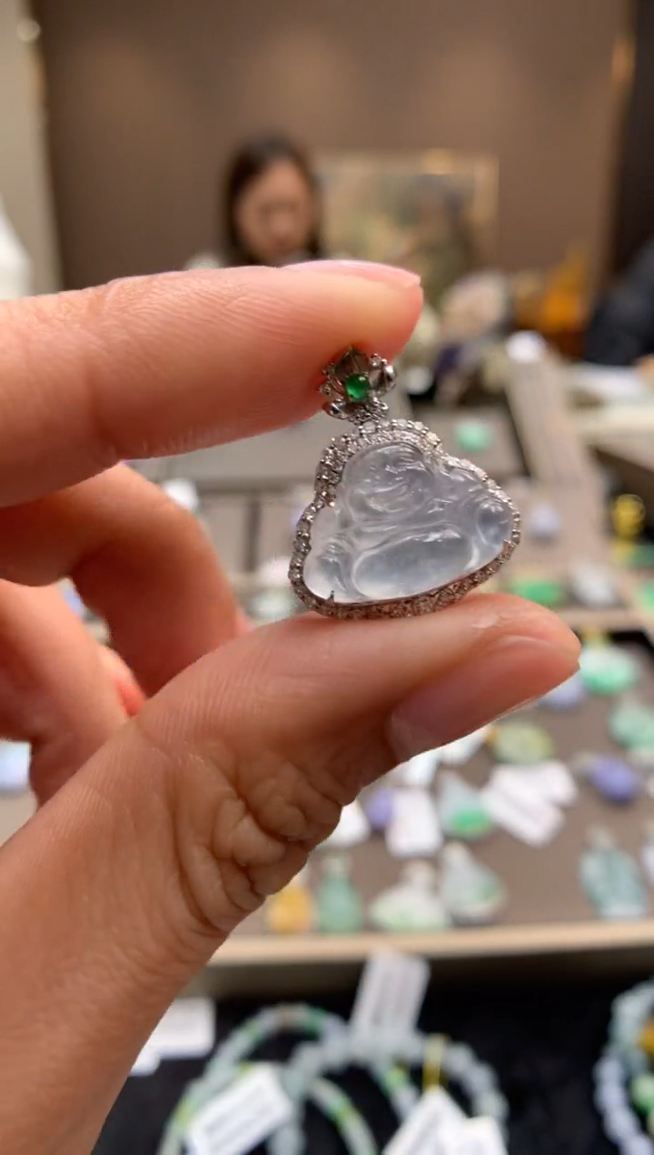 【闪购商品】翡翠颈饰18K金镶嵌佛公