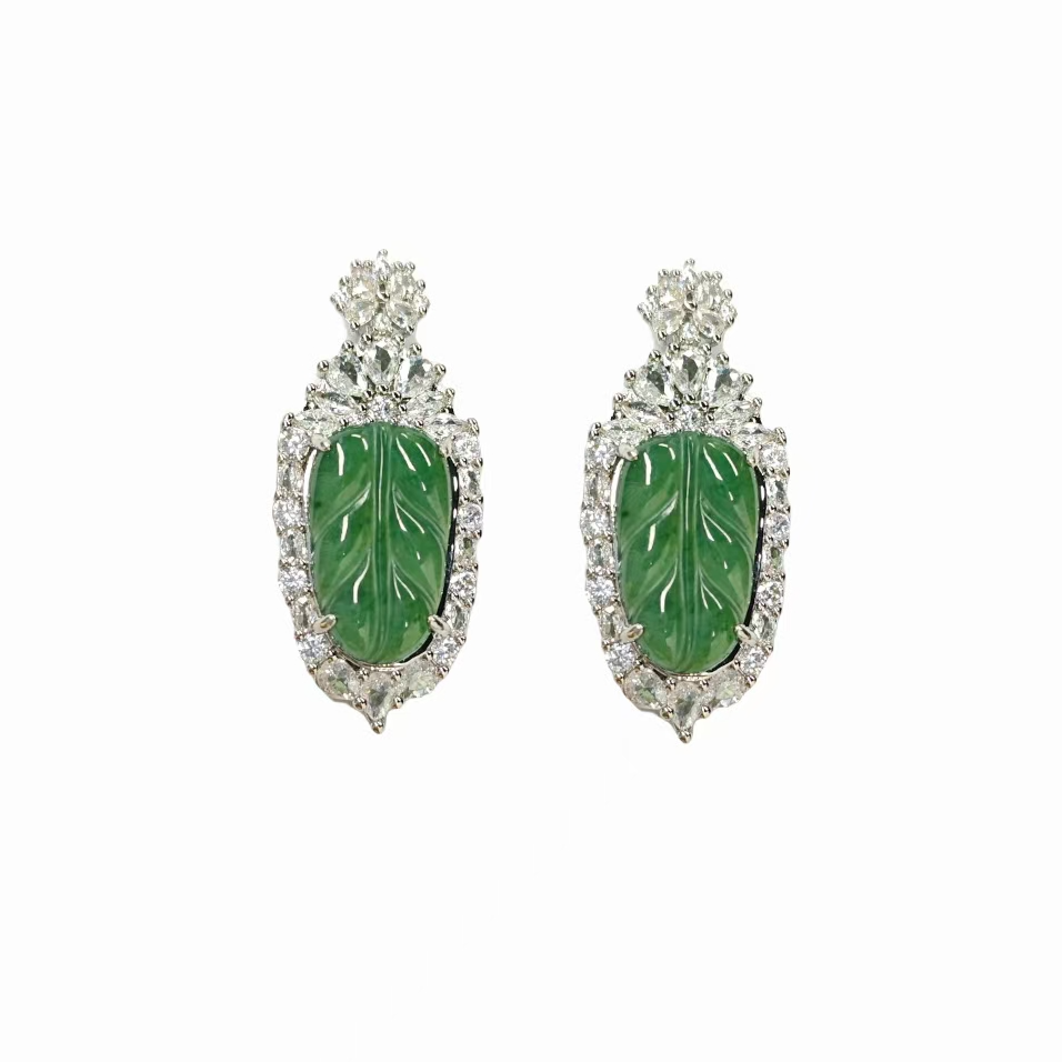 翡翠叶子吊坠（赠链） C01-316