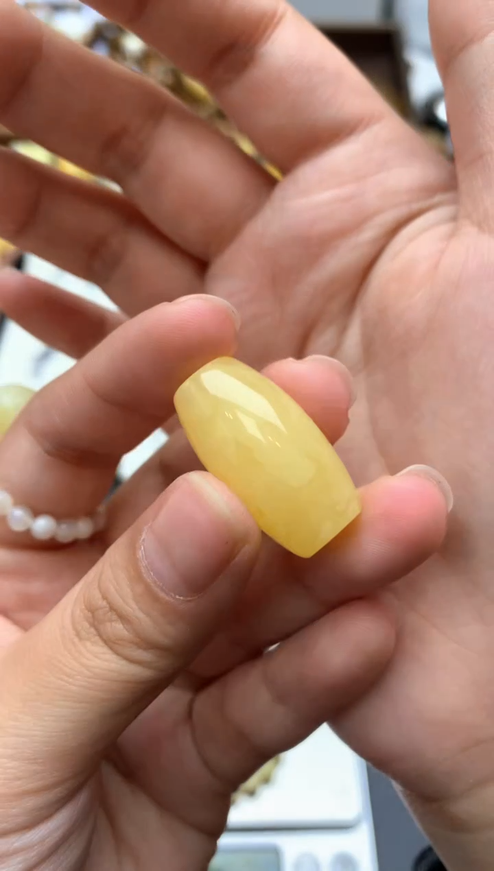 【闪购商品】琥珀珠宝奇石未镶嵌064琥珀蜜蜡花粉有纹小坑介意勿拍