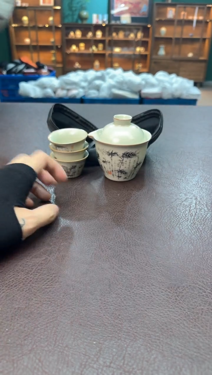 【闪购商品】摆件瓷SC1111111111