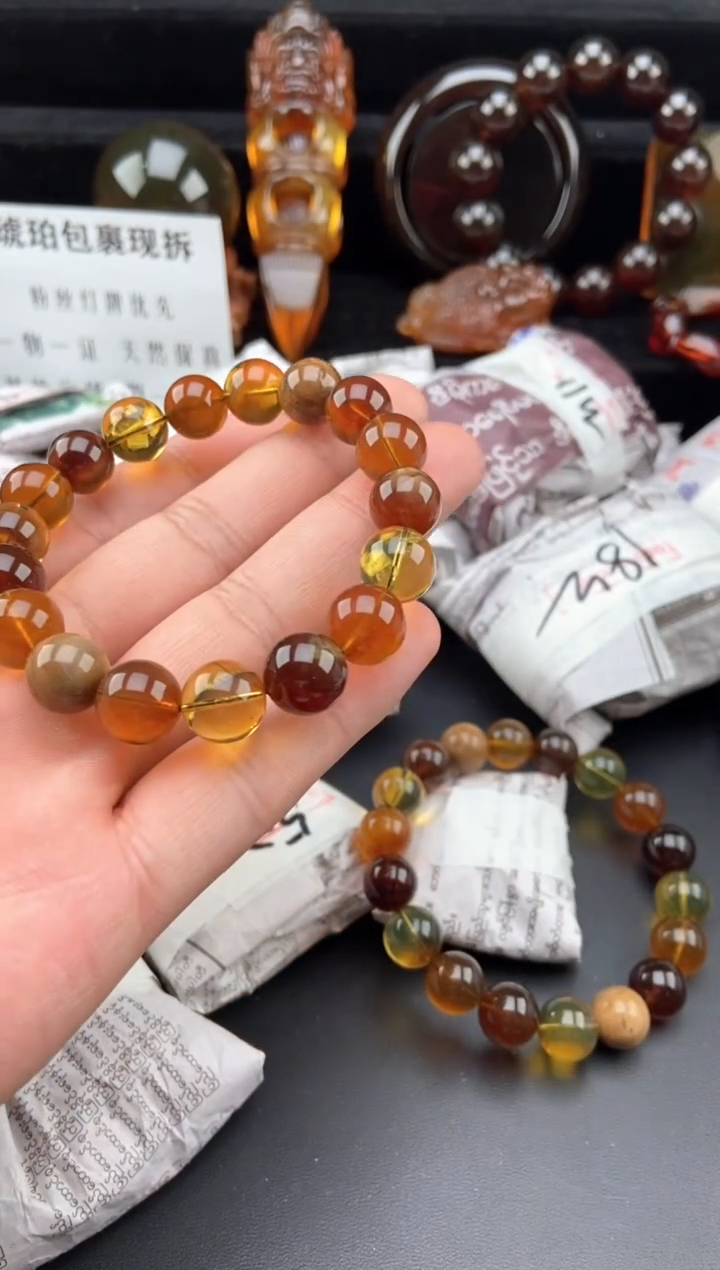 【闪购商品】琥珀手链未镶嵌多宝手串【多样性发货其中一】