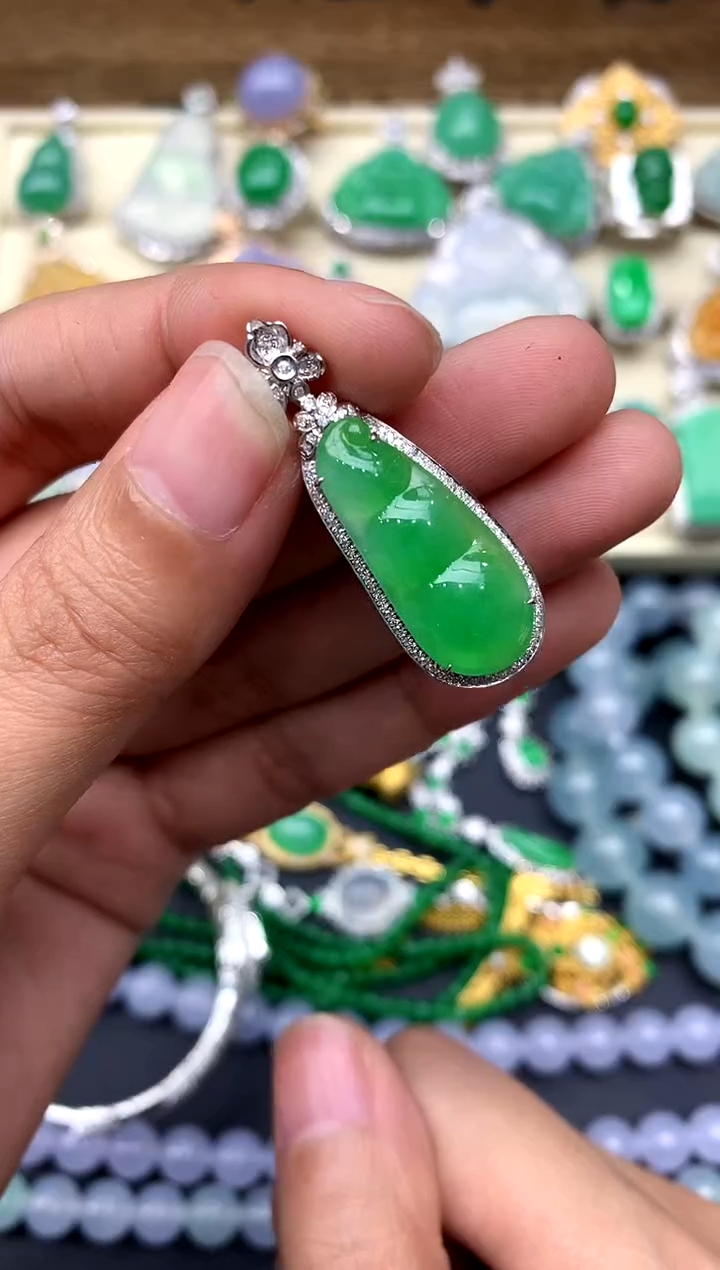 【闪购商品】翡翠颈饰18K金镶嵌248-中国好珍宝