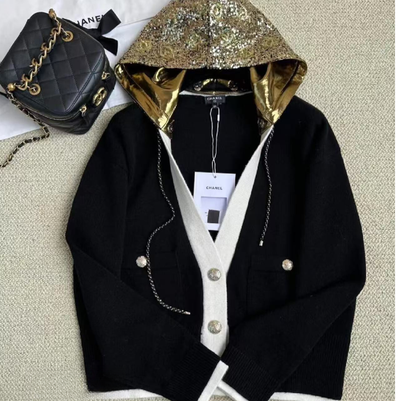 99新 Chanel/香奈儿 24C金色亮片连帽外套开衫 40码