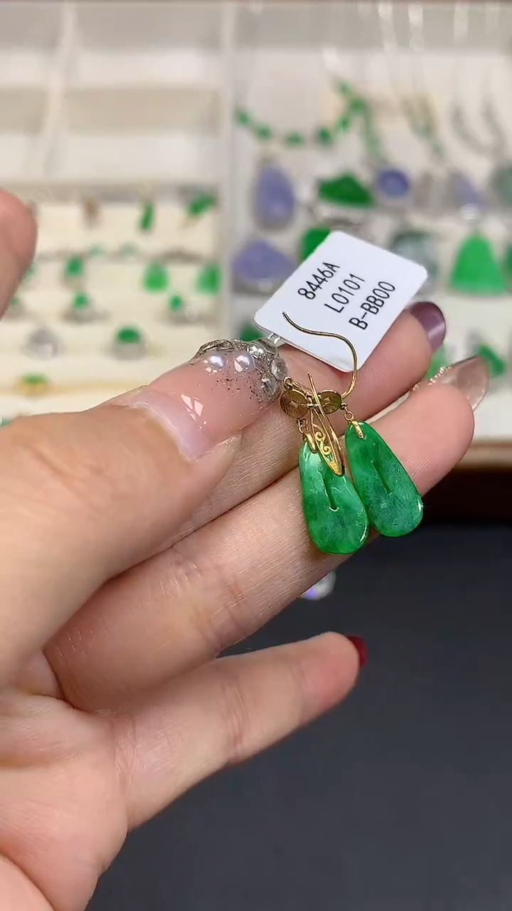 【闪购商品】翡翠18K金镶嵌耳饰L0101多样性发其一