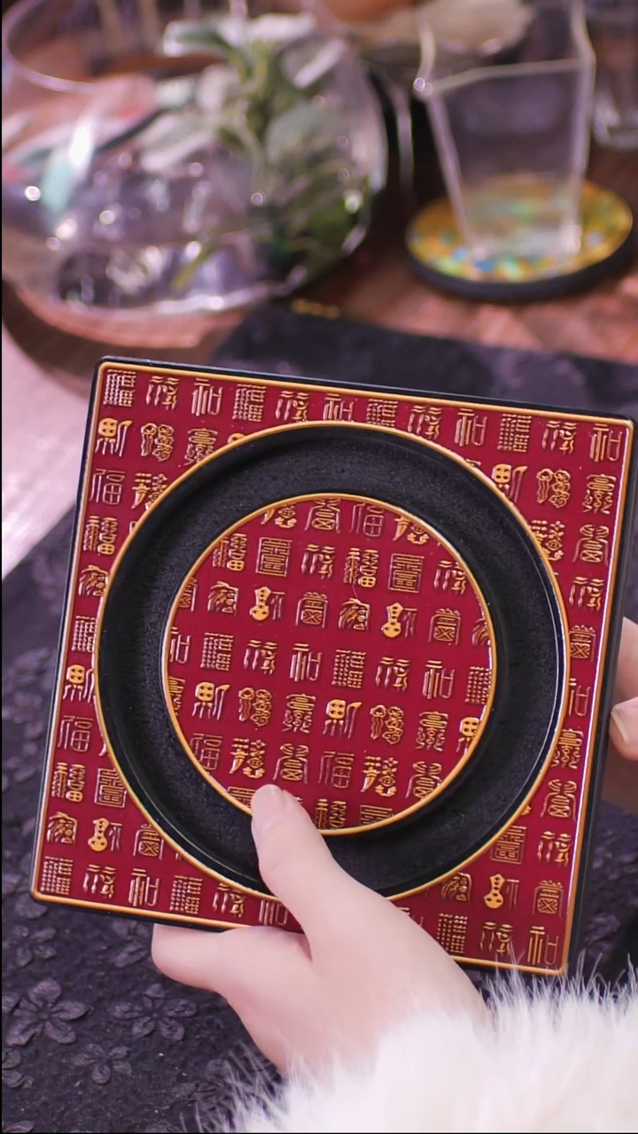 壹藏贰宝百福图图案小壶承