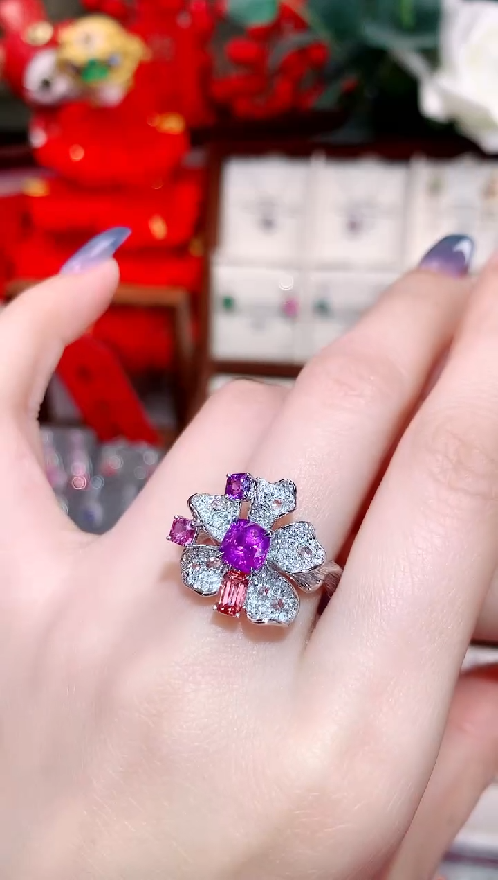 【闪购商品】彩色蓝宝石戒指18K金镶嵌1.21ct/天然宝石/七天无理由