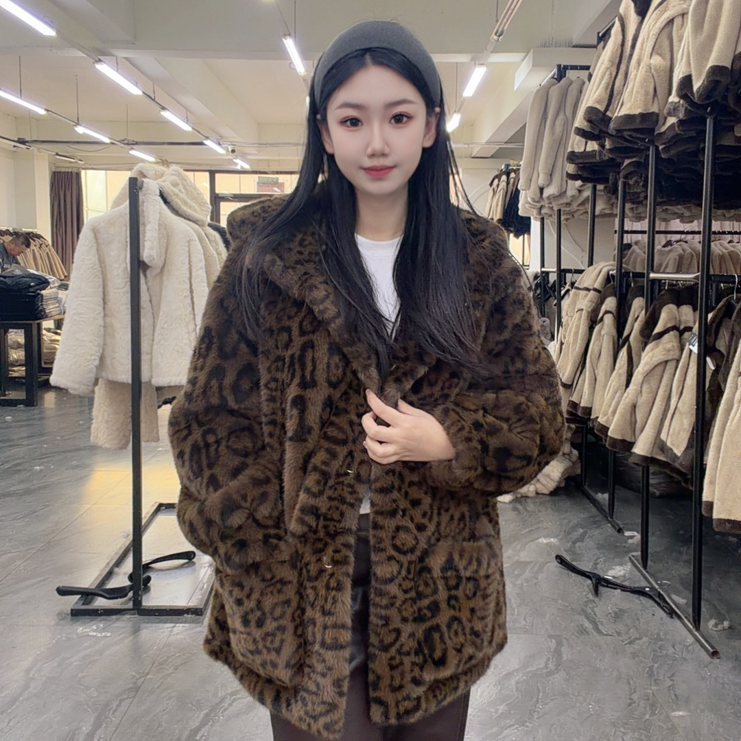 豹纹貂绒毛毛外套时尚百搭气质女士宽松休闲冬季网红