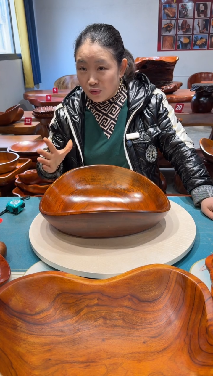 Y***洋手工果盘 香樟实木