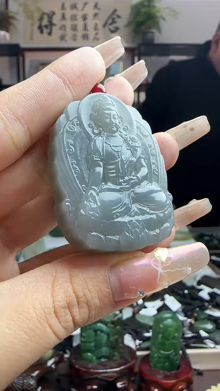 颈饰未镶嵌和田玉观音