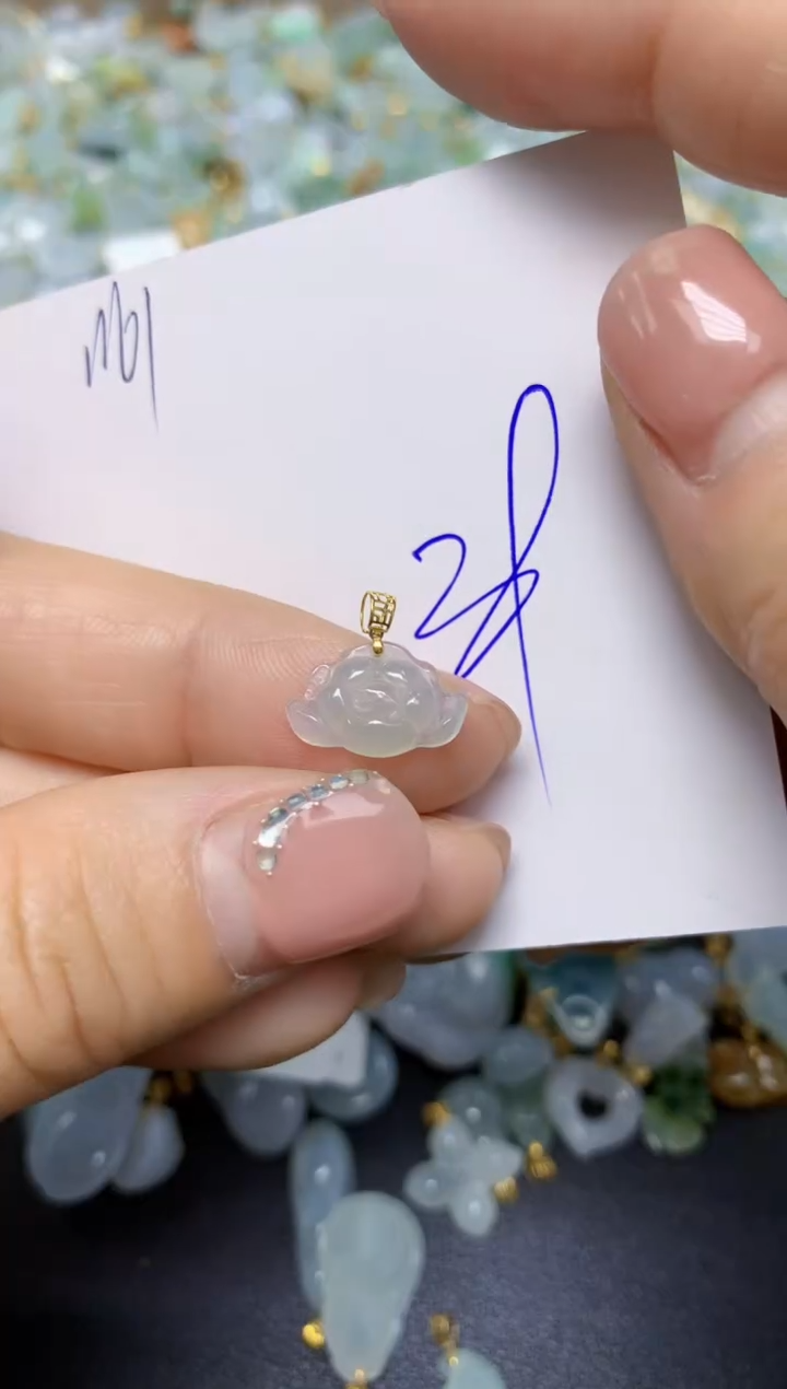 【闪购商品】翡翠挂件18K金镶嵌 天然翡翠A货