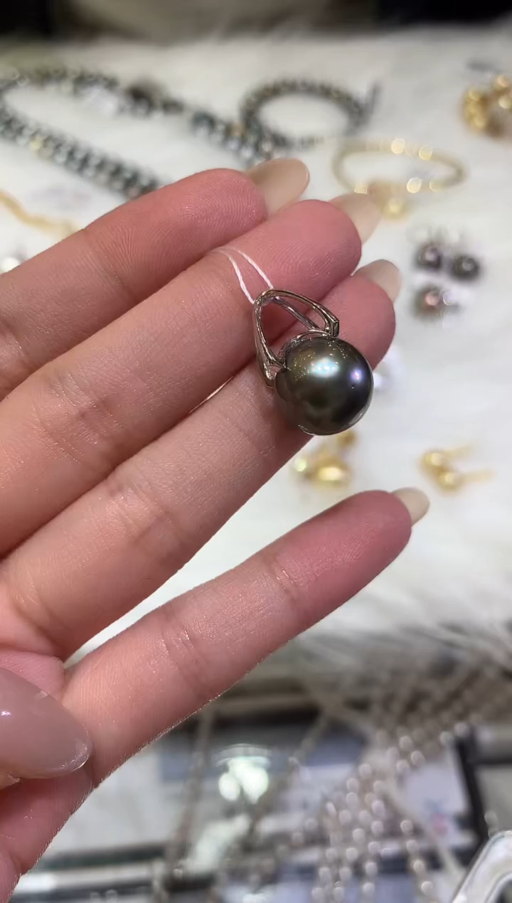 18K金镶嵌吊坠（不含链）海水珍珠A353|3800