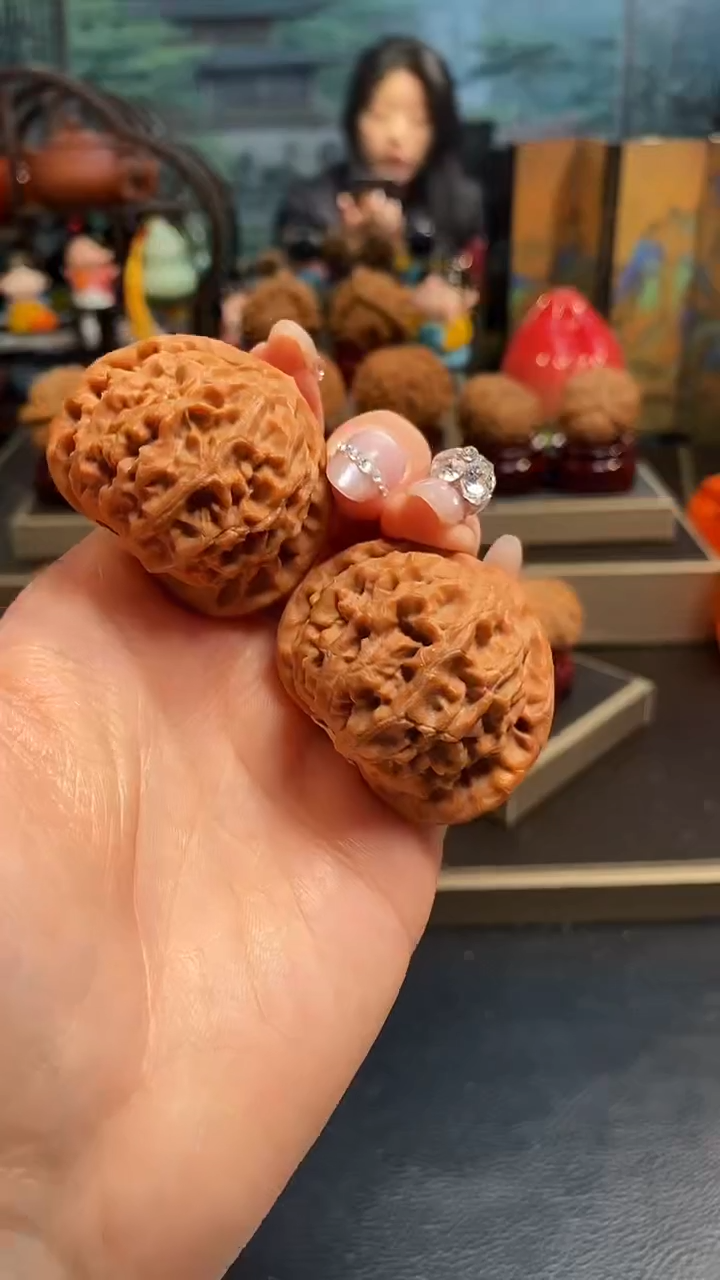 【闪购商品】文玩核桃吊坠H635宫灯43