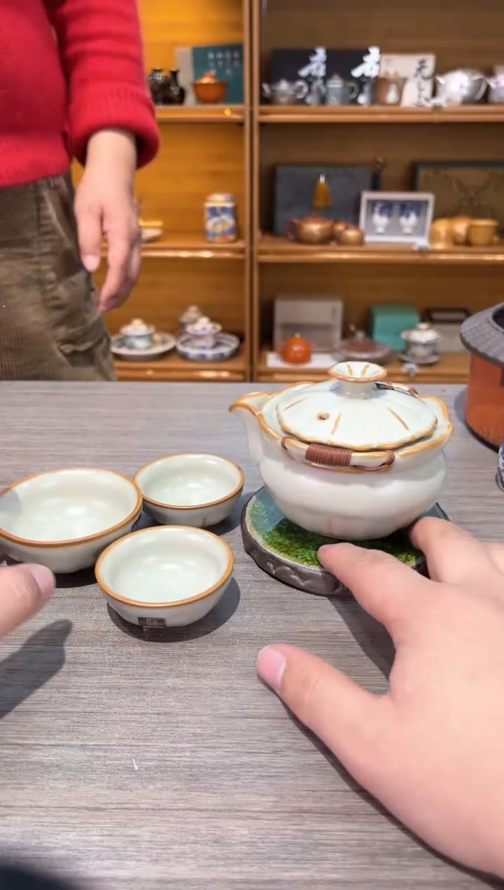 【闪购商品】黄手抓加三杯茶具