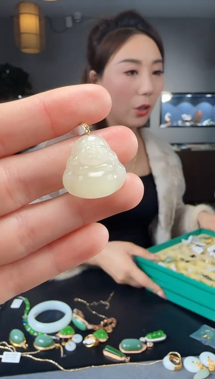 【闪购商品】和田玉吊坠(不含链)18K金镶嵌1