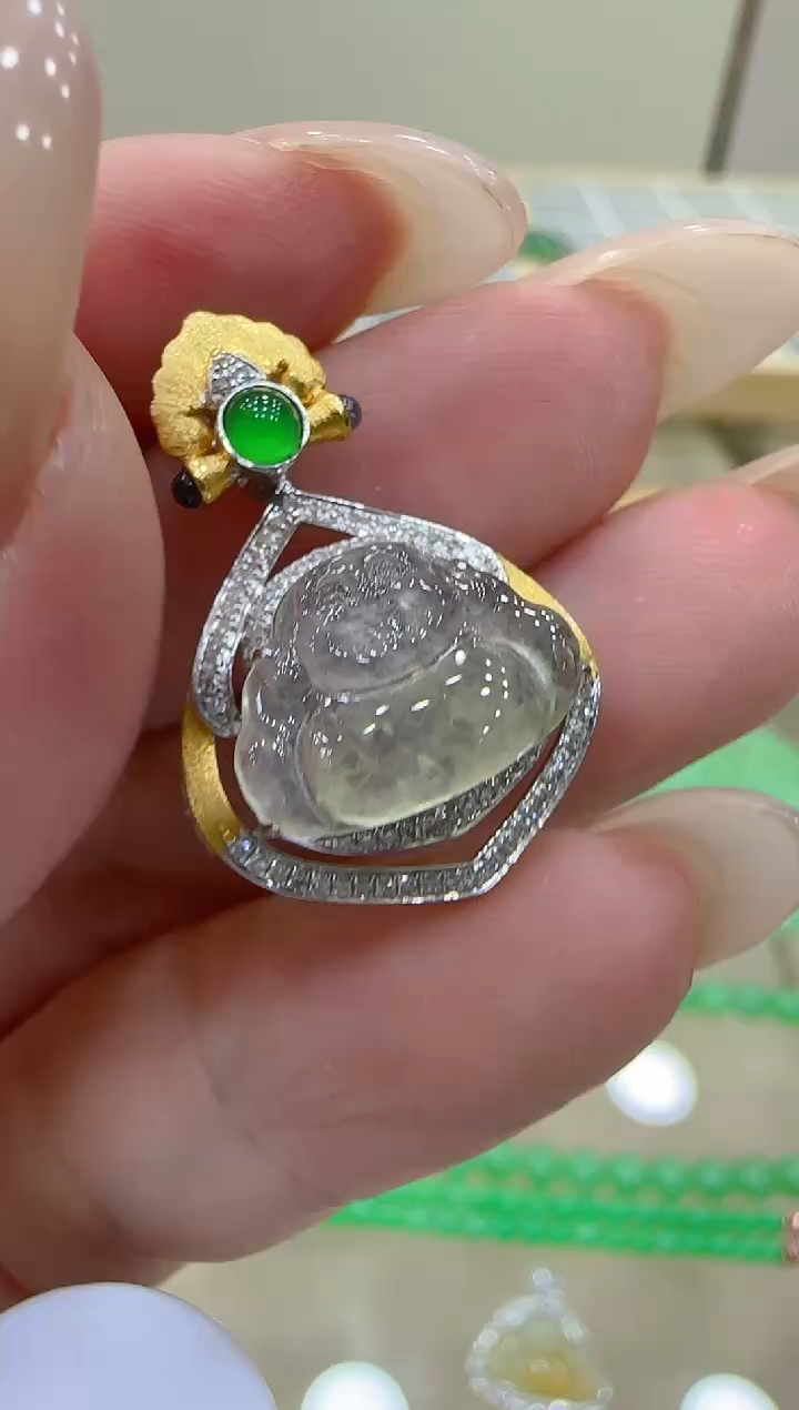 【闪购商品】翡翠吊坠(不含链)18K金镶嵌团购多样性发一件
