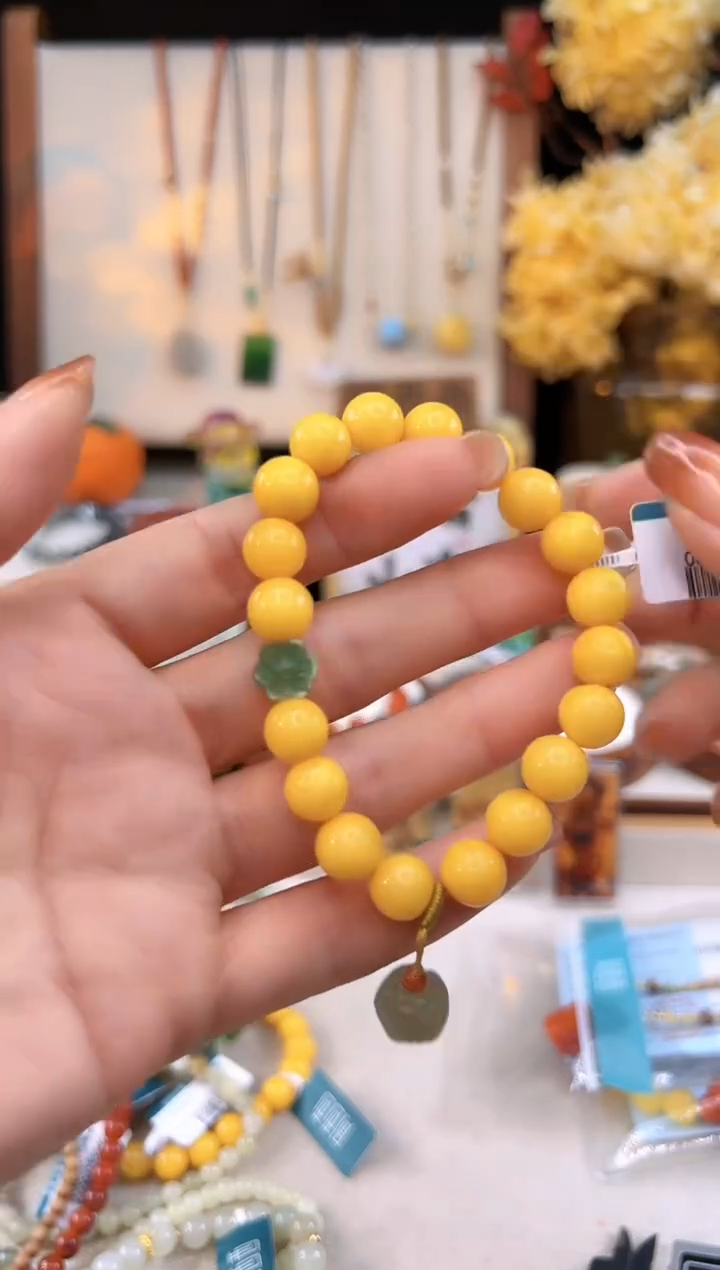 【闪购商品】琥珀手饰未镶嵌202502211