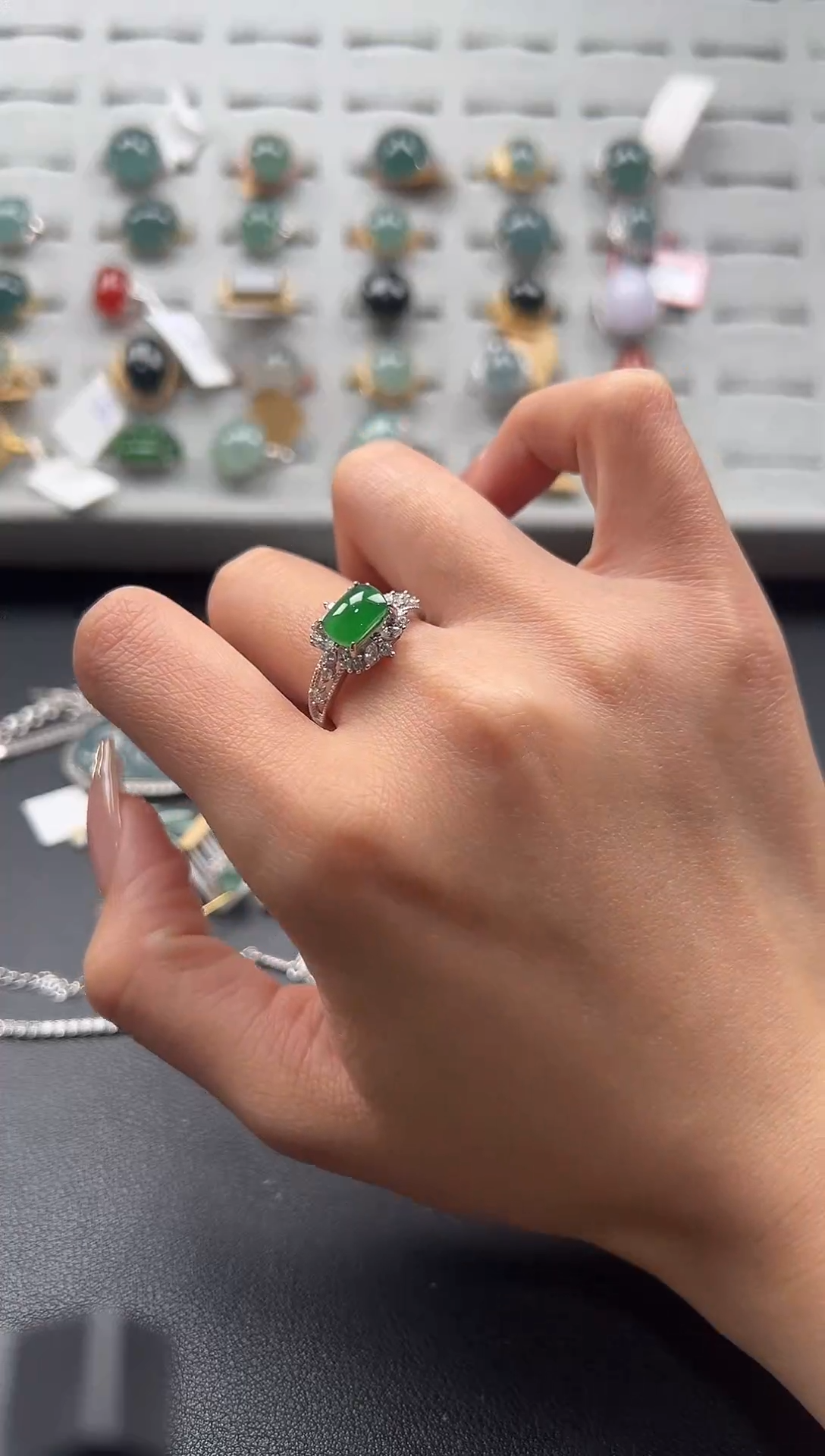 【闪购商品】翡翠戒指银S925镶嵌564365436