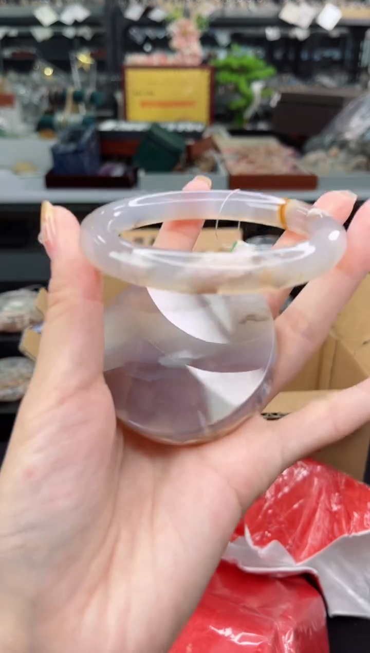 【闪购商品】石英质玉手镯未镶嵌61圈口（赠品镯心）3508035