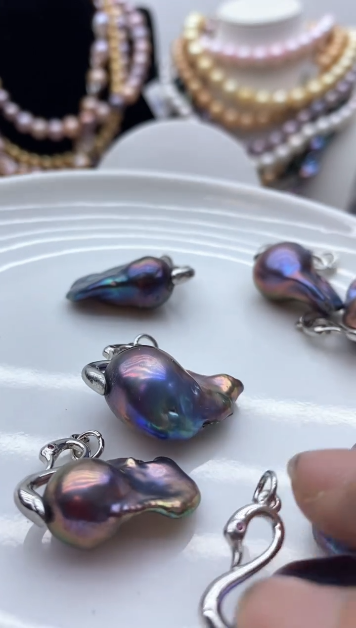 【闪购商品】淡水珍珠颈饰钛钢93