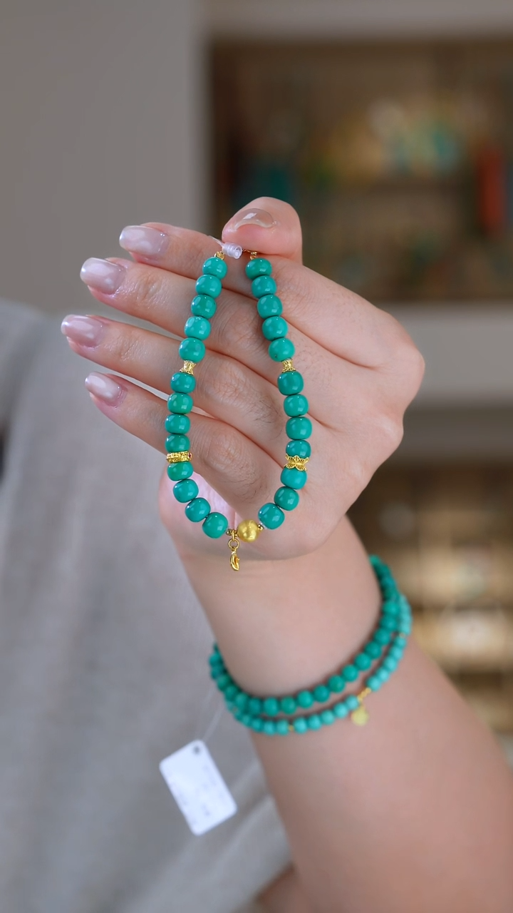 18K金镶嵌绿松石手链1