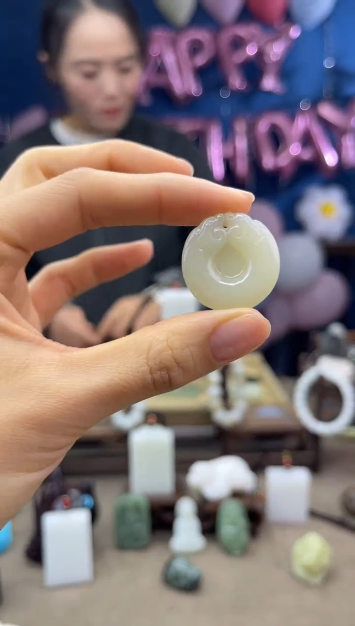 【闪购商品】和田玉颈饰未镶嵌1