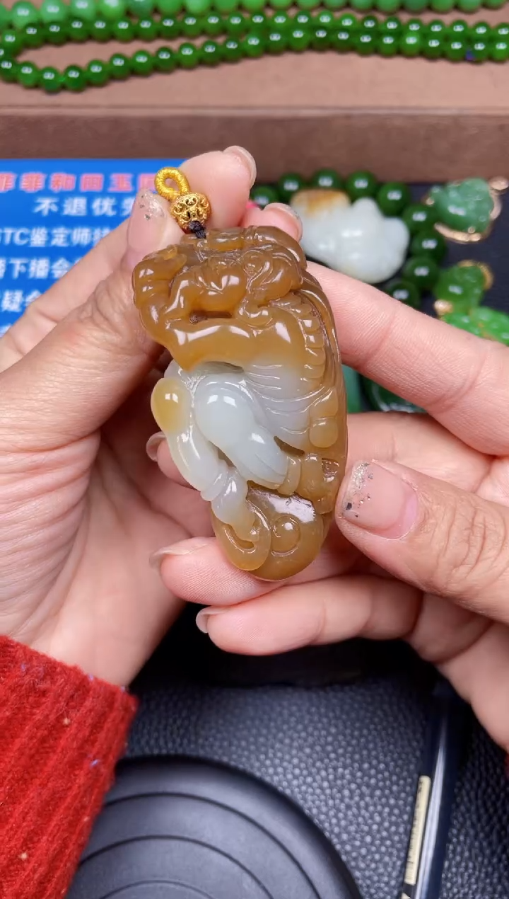 颈饰未镶嵌和田玉F1017