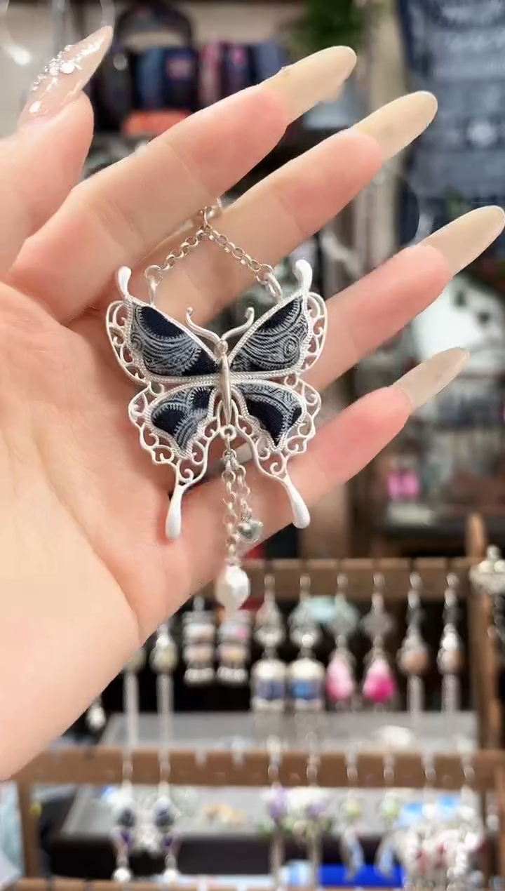 织绣民族风非遗老绣苗银饰品582