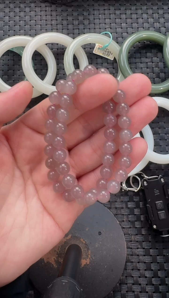 颈饰未镶嵌和田玉8mm葡萄紫手串（多样性发货拍一发一）