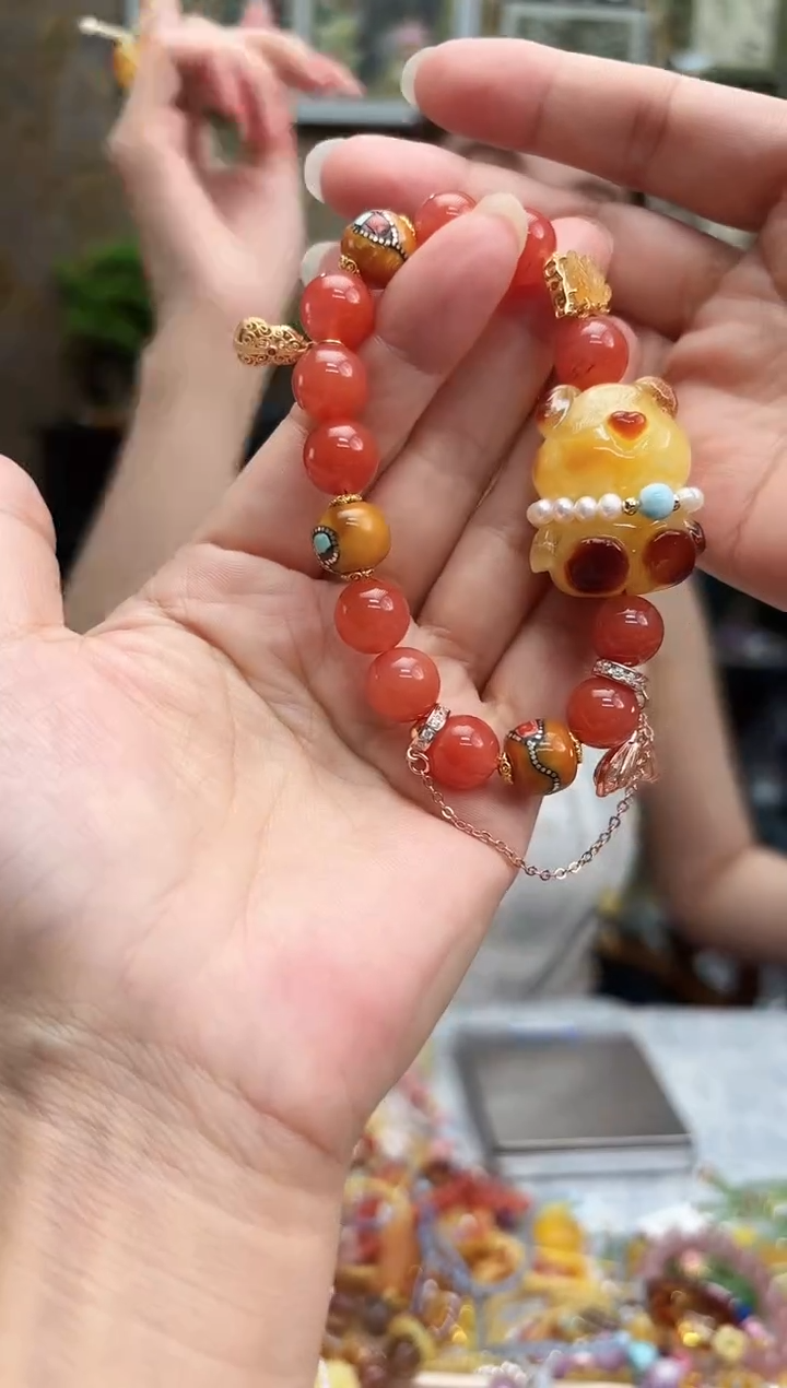 手串琥珀未镶嵌【 多样性发一 】
