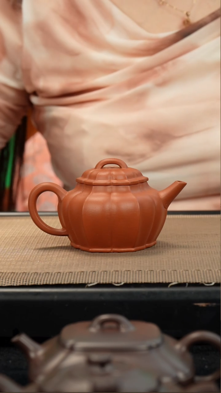 茶壶紫砂生砂朱泥筋纹培风150