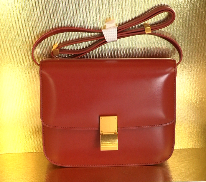 （全新未拆封）轻奢时尚高级经典潮流百搭手提单肩斜跨女士包包