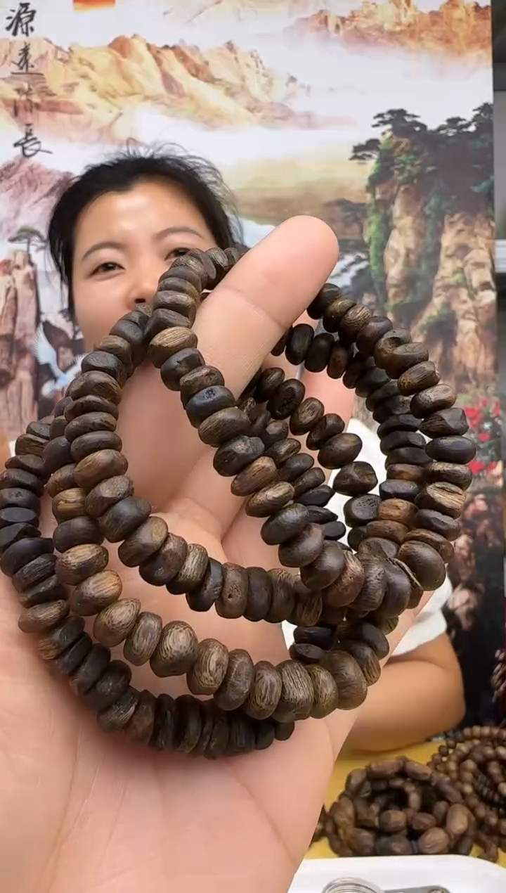 沉香手串沉水白奇虫漏香不规则珠卡9宠粉多样性发一条