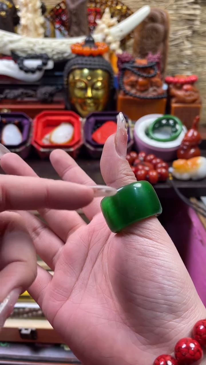 【闪购商品】一一一一一一bz猫绿