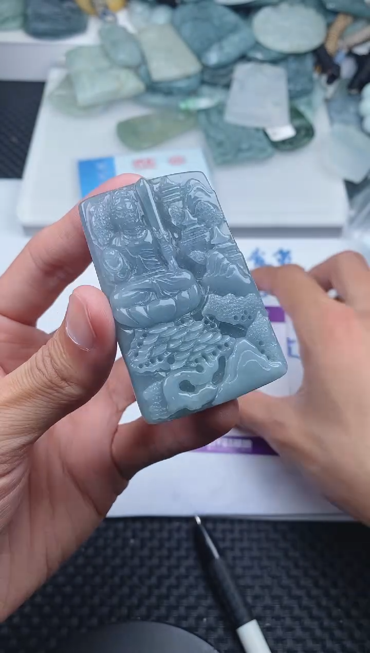 翡翠未镶嵌颈饰11111111