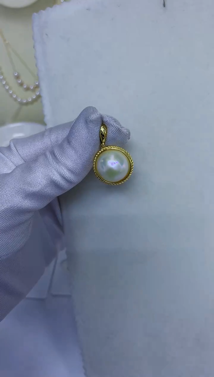 银S925镶嵌DA拼合珍珠（马贝珠）马贝耳钉 X098C
