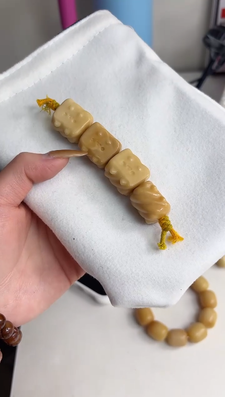 手串菩提根/象牙果象牙果风化猫咪棉花糖19*22mm棒棒糖