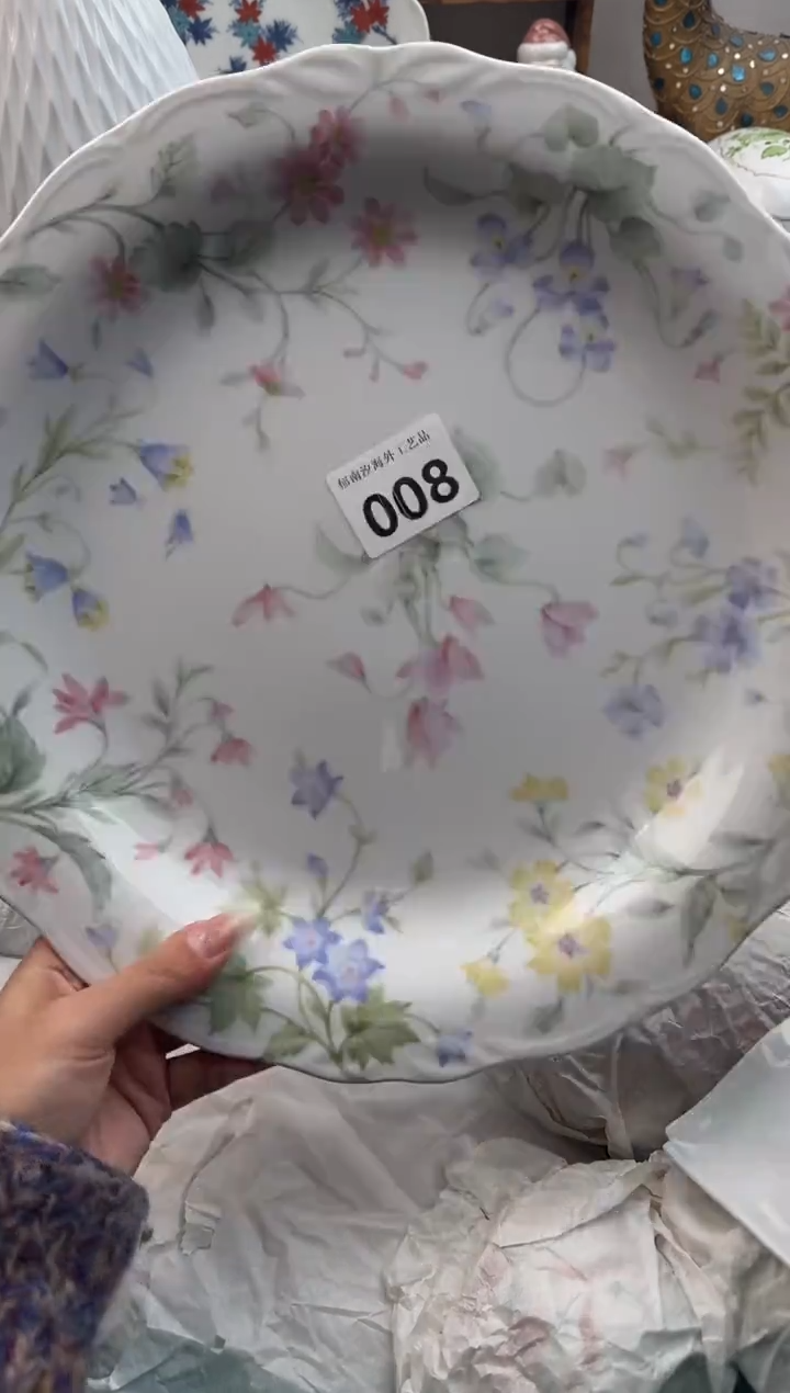 ?****?D          008