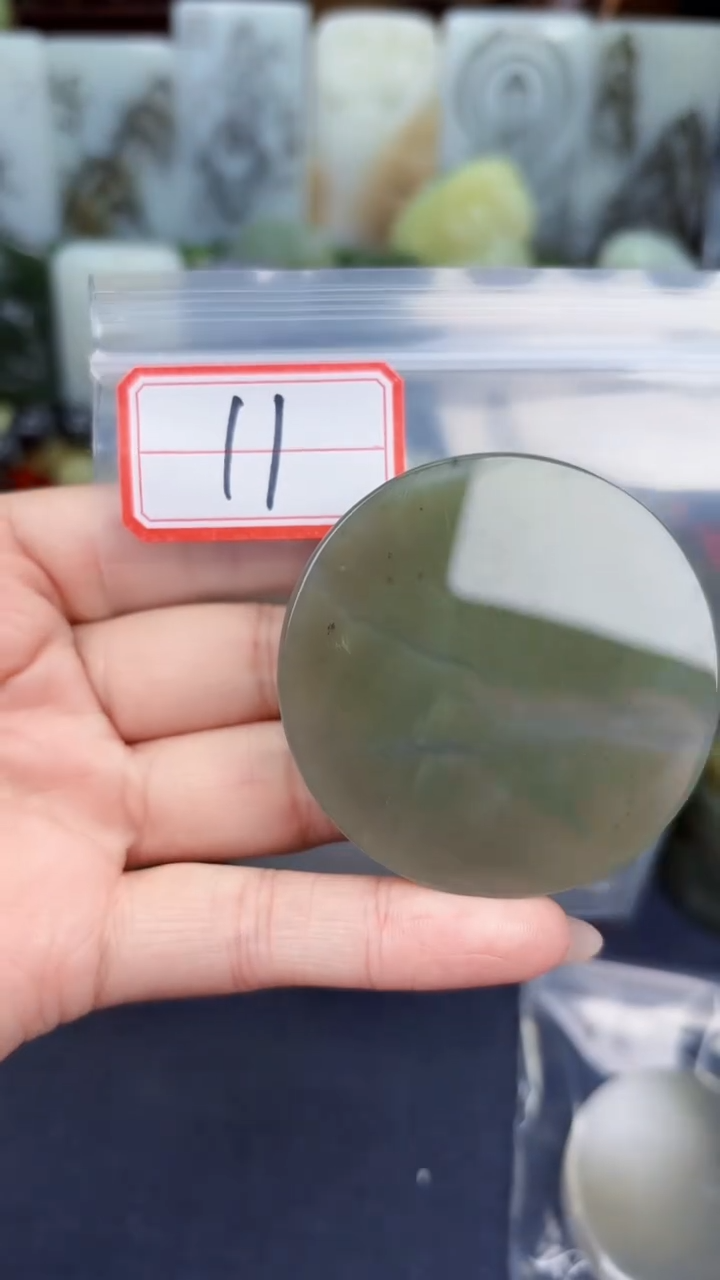 颈饰未镶嵌和田玉和田玉