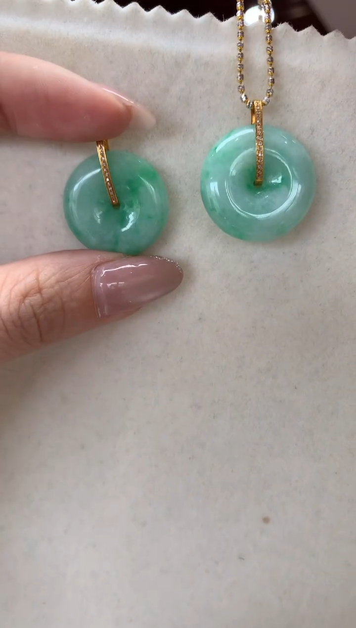 吊坠(不含链)18K金镶嵌翡翠平安扣多样性发货*1