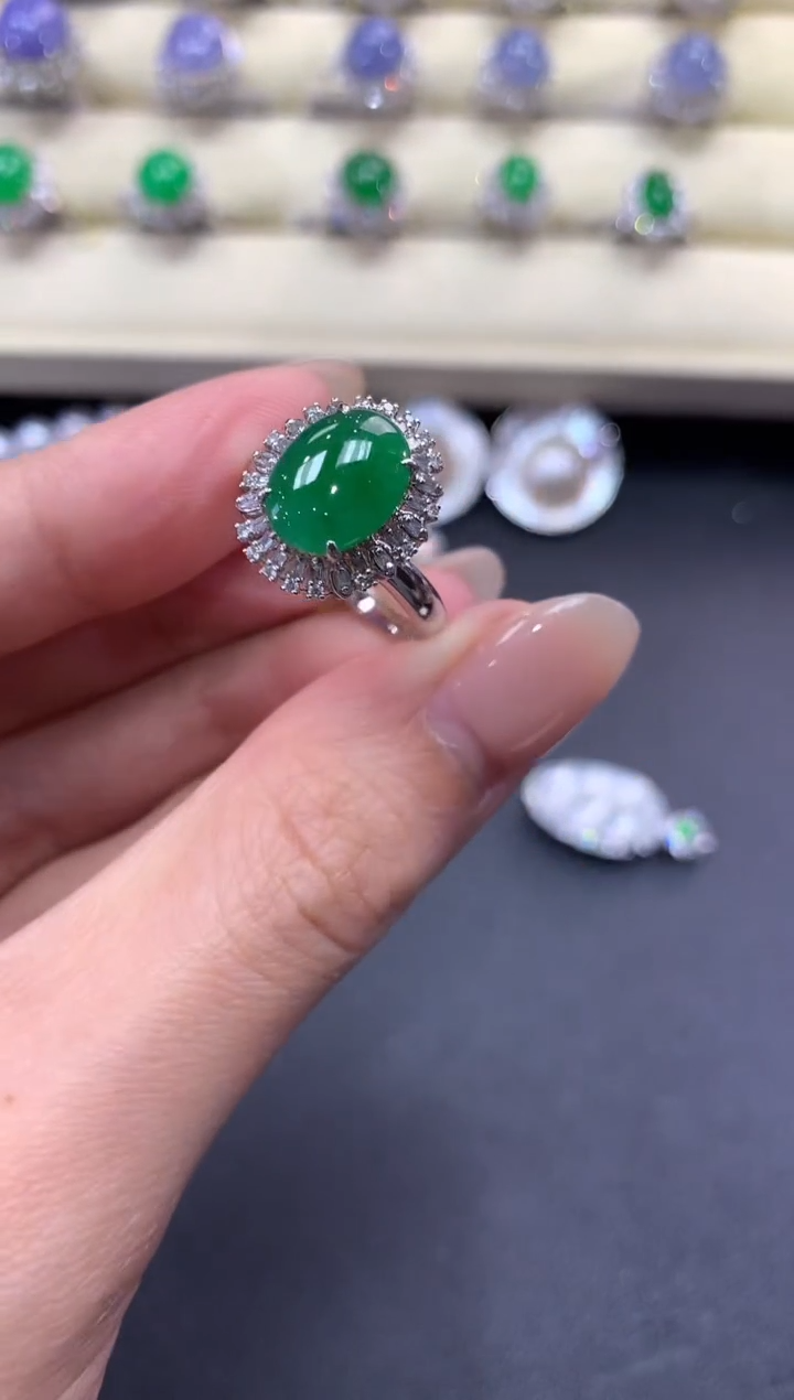 【闪购商品】翡翠戒指18K金镶嵌a205    